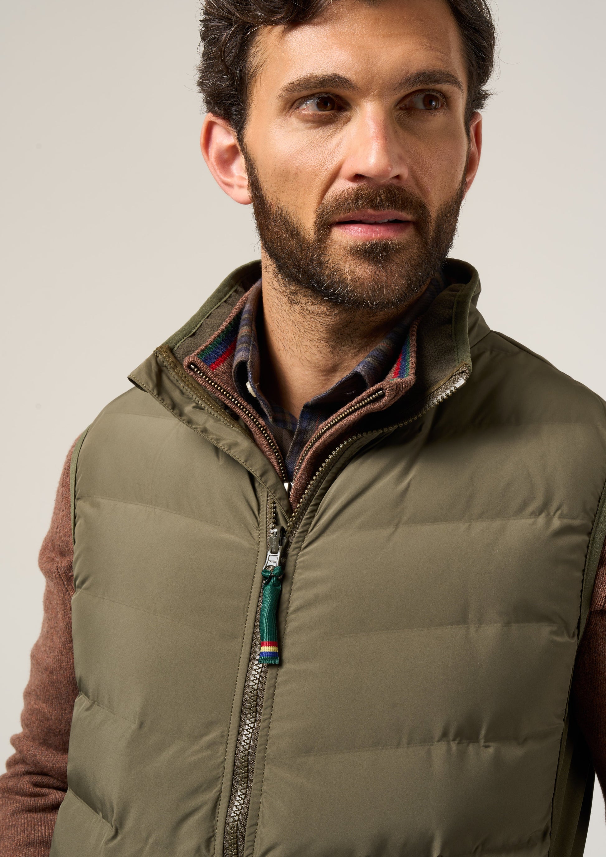 Calsall Men's Hybrid Gilet In Olive