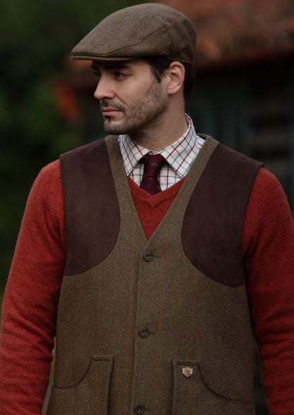 Combrook Men's Tweed Shooting Waistcoat in Hawthorn