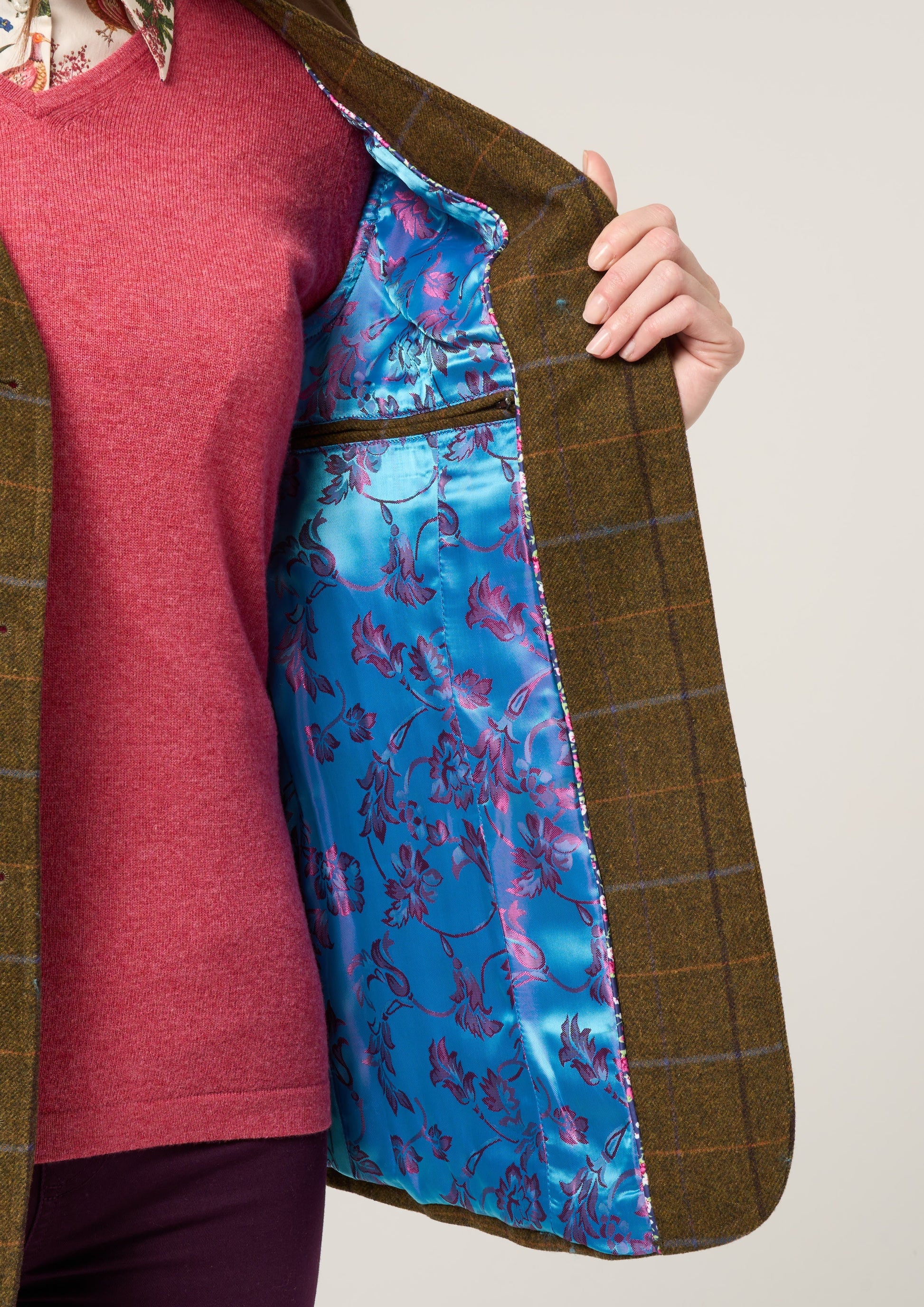 Combrook Ladies Tweed Shooting Waistcoat In Hazel