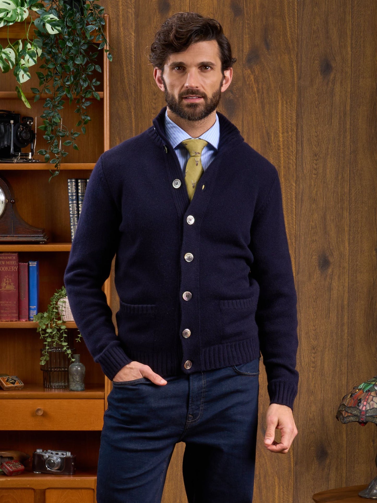 Landford Men's Lambswool Buttoned Jumper In Navy