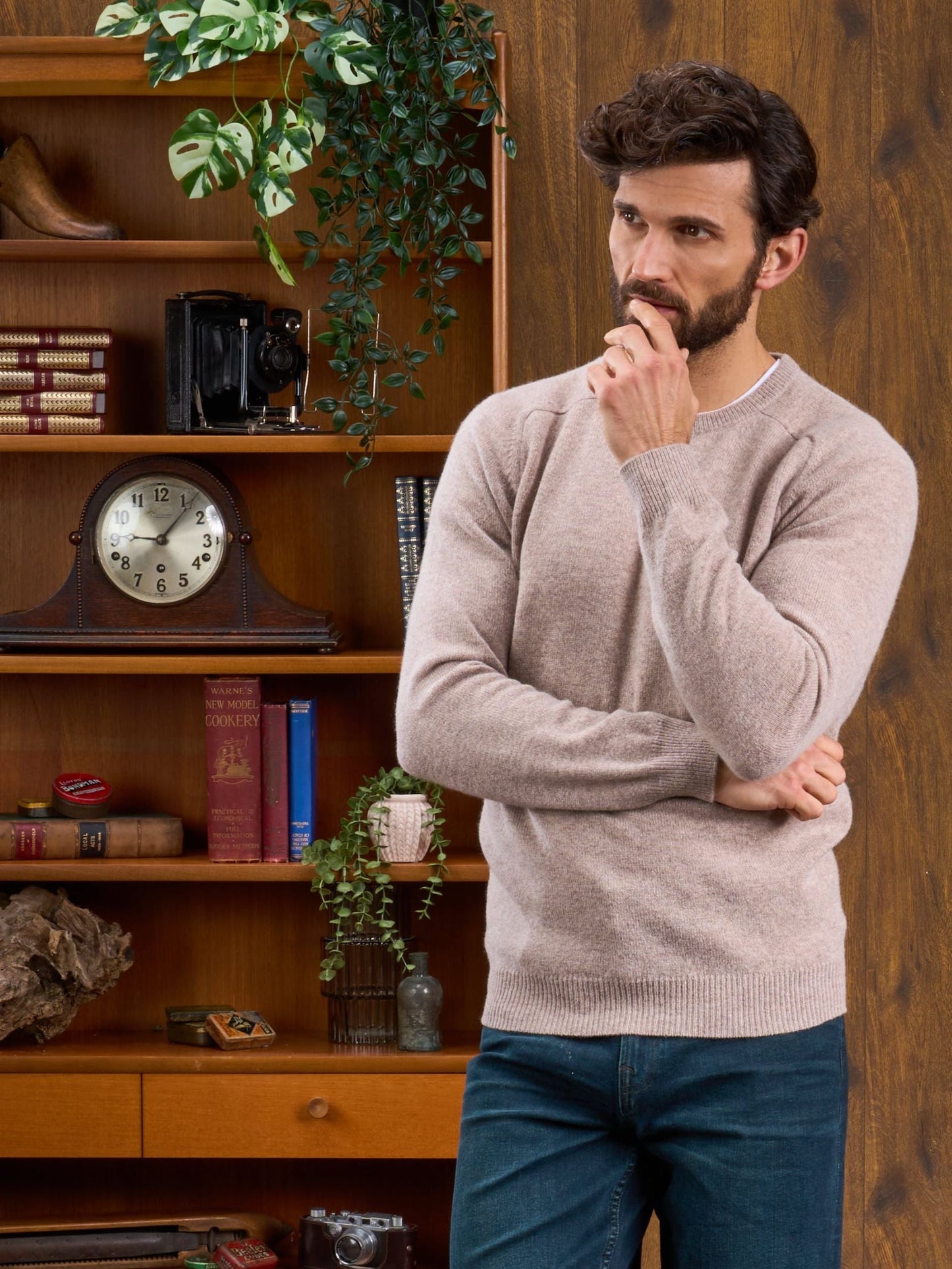 Lambswool Crew Neck Jumper in Linen