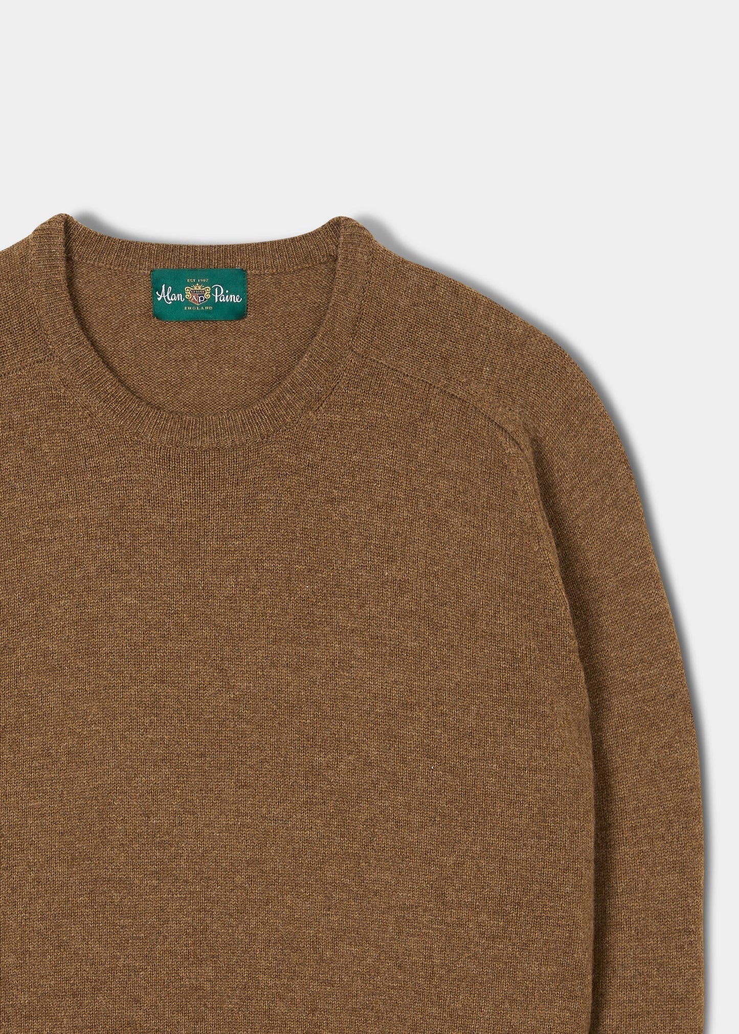 Men's Crew Neck Lambswool Jumper in Driftwood