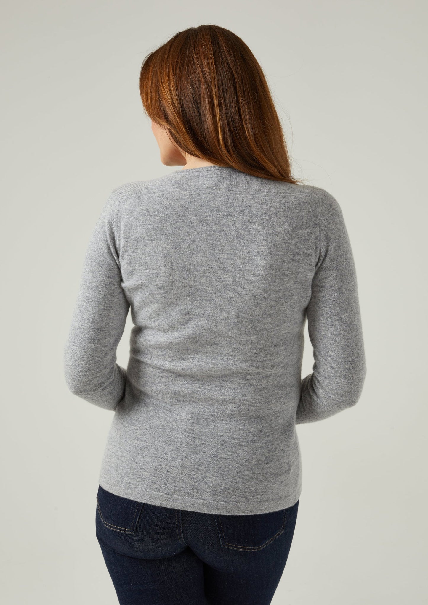 Ladies Geelong Lambswool Vee Neck Jumper In Silver