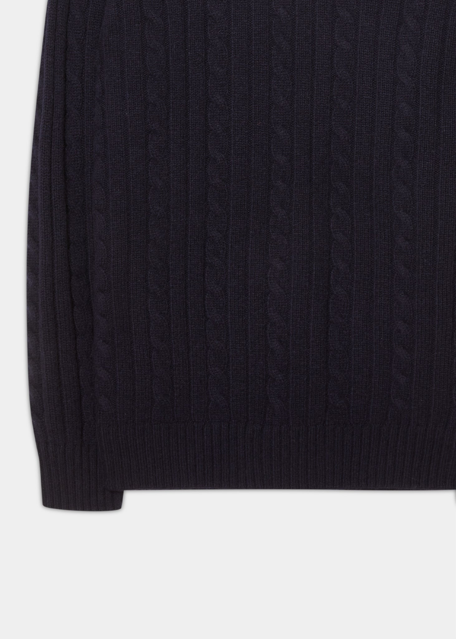 lambswool-cable-knit-jumper-navy